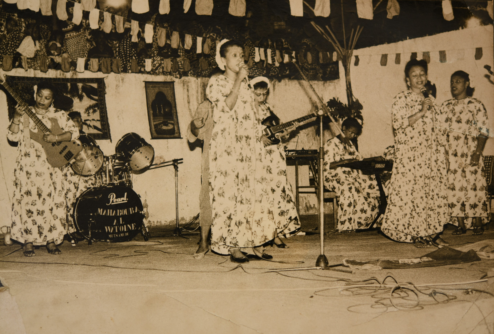 L'orchestre féminin anjouanais, Shama Mahaboubo El Watoine, CNDRS. 