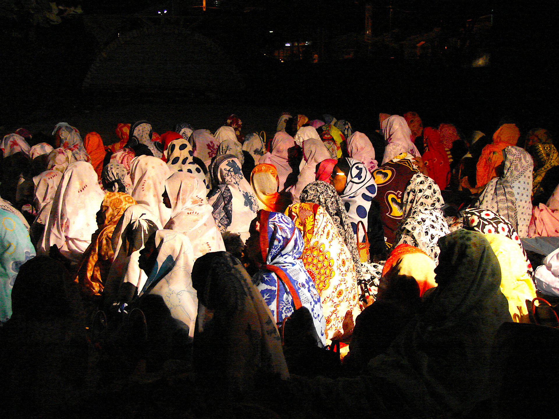 <i>Mawlida</i> <i>shenge</i> féminin, Petite Terre, 2007, Fanie Précourt.